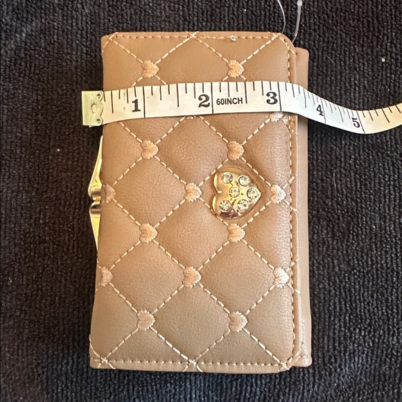 Wallet - Picture 7 of 8